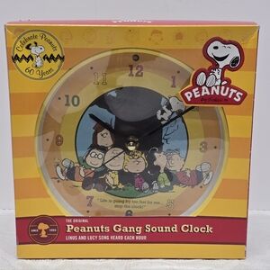 Peanuts 60 Years Gang Sound Clock Linus & Lucy Hourly Song Snoopy 2010 NEW